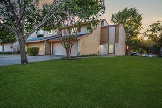 2907 Country Place Circle, Carrollton, TX 75006
