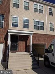 35 CREEKSIDE WAY, Burlington, NJ 08016