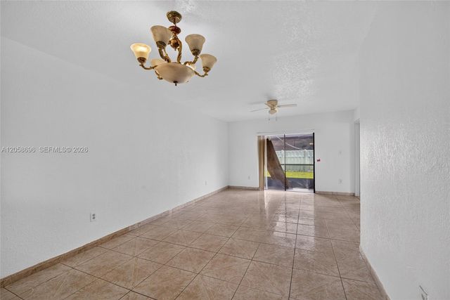 6001 Shakerwood Circle 108, Tamarac, FL 33319