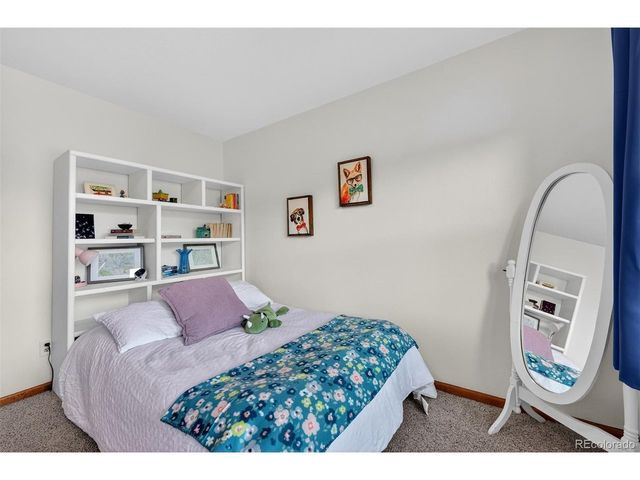 28 Willowleaf Dr, Littleton, CO 80127