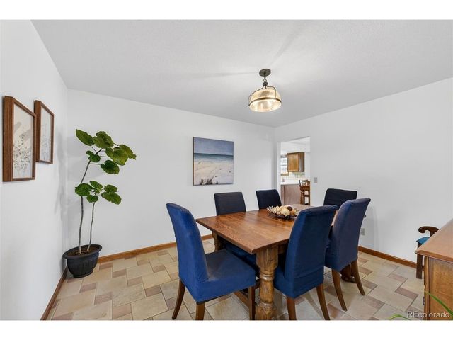 28 Willowleaf Dr, Littleton, CO 80127