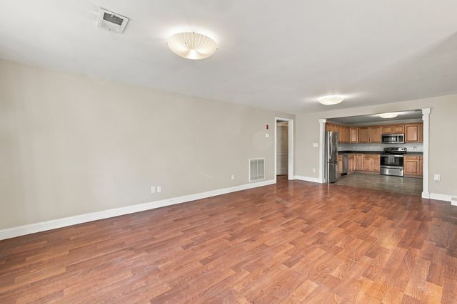 19 Waleco Rd, Brockton, MA 02302