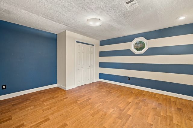 19 Waleco Rd, Brockton, MA 02302
