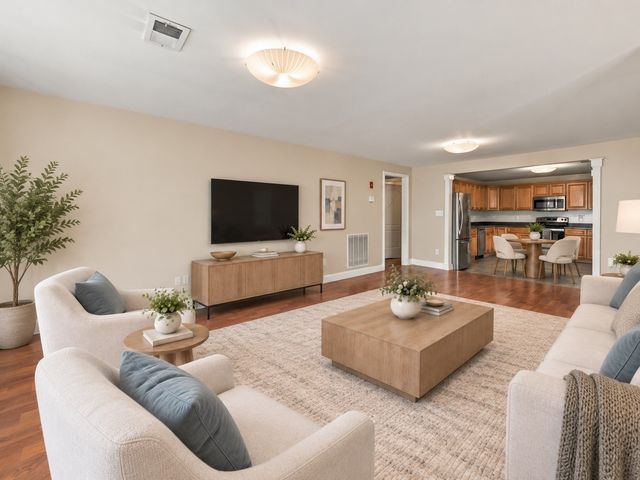 19 Waleco Rd, Brockton, MA 02302