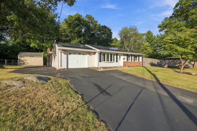 19 Waleco Rd, Brockton, MA 02302