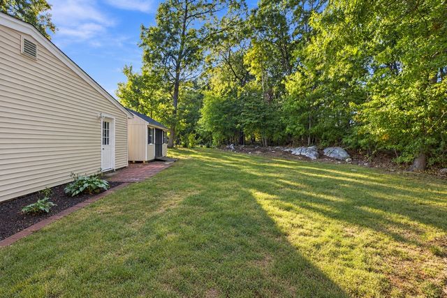 19 Waleco Rd, Brockton, MA 02302