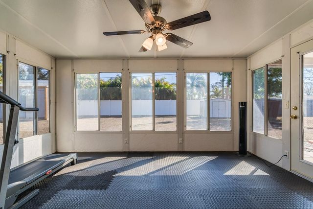 1901 WINCHESTER ROAD N, St Petersburg, FL 33710