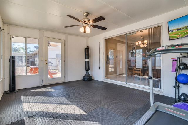 1901 WINCHESTER ROAD N, St Petersburg, FL 33710