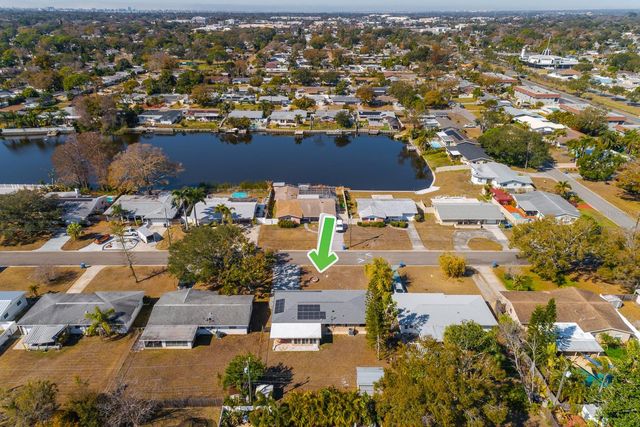 1901 WINCHESTER ROAD N, St Petersburg, FL 33710