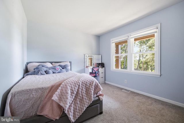 2080 MOUNTAIN VIEW RD, Stafford, VA 22556