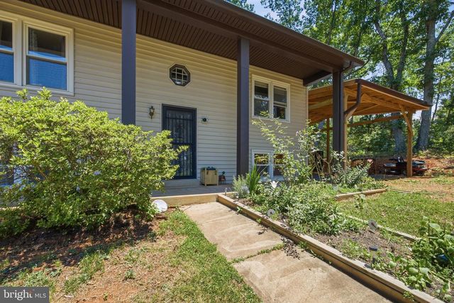 2080 MOUNTAIN VIEW RD, Stafford, VA 22556