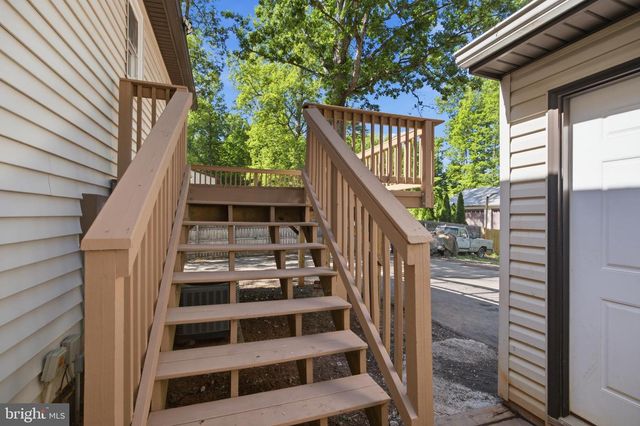 2080 MOUNTAIN VIEW RD, Stafford, VA 22556