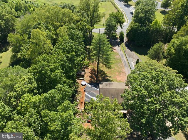 2080 MOUNTAIN VIEW RD, Stafford, VA 22556