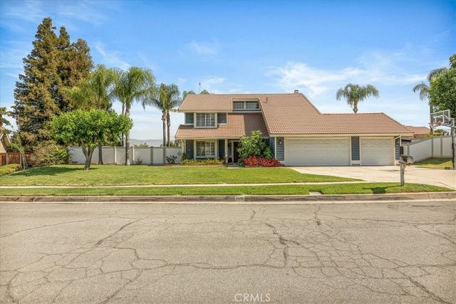 216 Gabrielle, Redlands, CA 92374