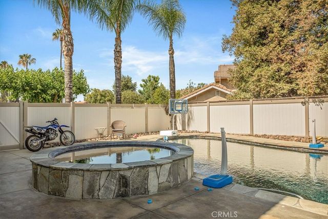 216 Gabrielle, Redlands, CA 92374