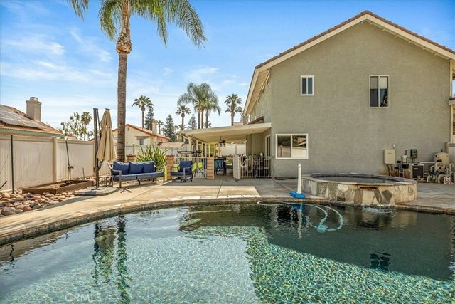 216 Gabrielle, Redlands, CA 92374