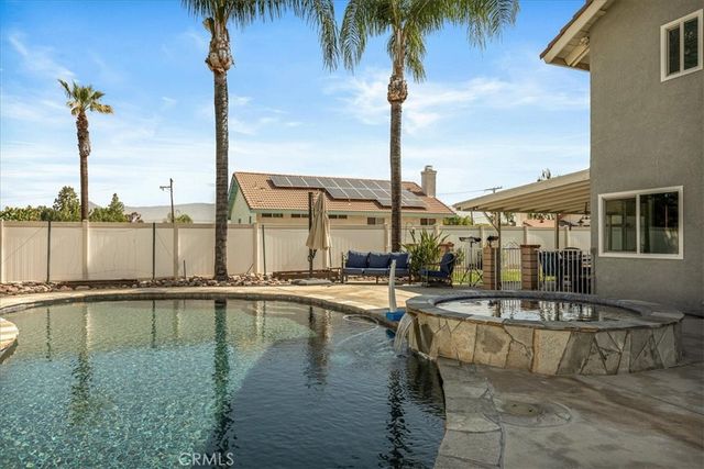216 Gabrielle, Redlands, CA 92374