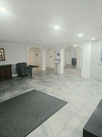 115 W Squantum 407, Quincy, MA 02171