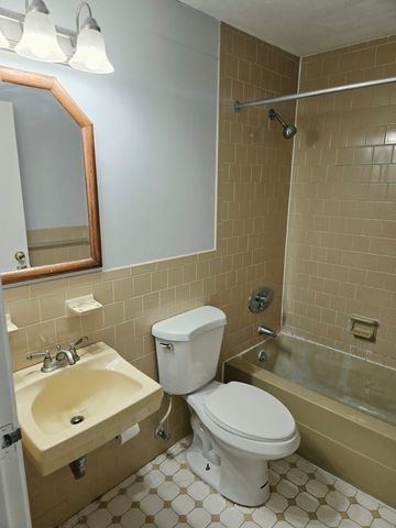 115 W Squantum 407, Quincy, MA 02171