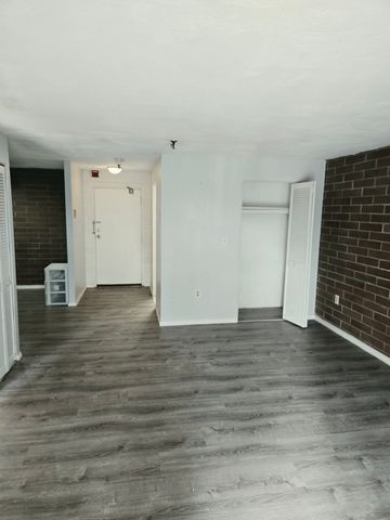 115 W Squantum 407, Quincy, MA 02171