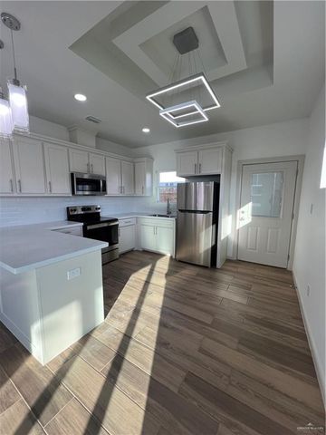 1313 E Hibiscus Avenue, Mcallen, TX 78504