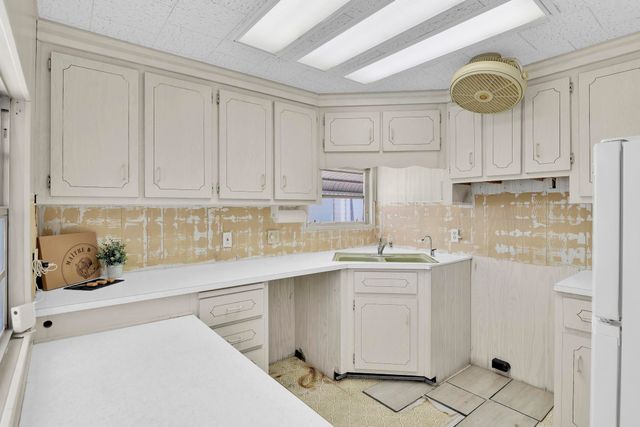 211 Palm Drive H, Briny Breezes, FL 33435
