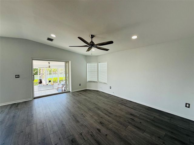 4851 W GANDY BOULEVARD 5C, Tampa, FL 33611
