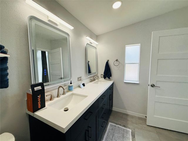 4851 W GANDY BOULEVARD 5C, Tampa, FL 33611