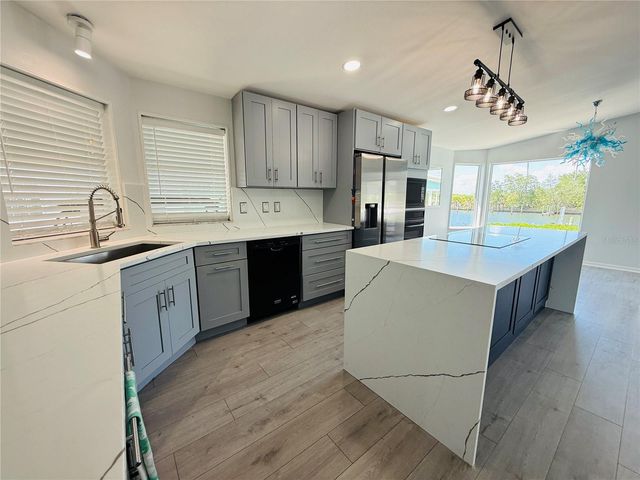 4851 W GANDY BOULEVARD 5C, Tampa, FL 33611