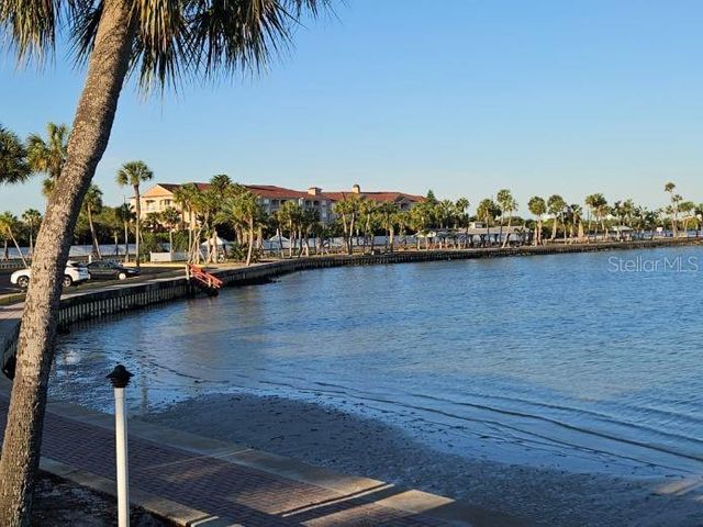4851 W GANDY BOULEVARD 5C, Tampa, FL 33611