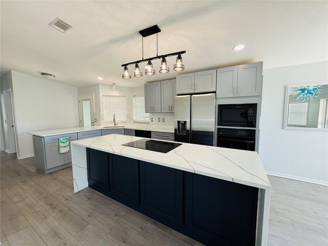 4851 W GANDY BOULEVARD 5C, Tampa, FL 33611