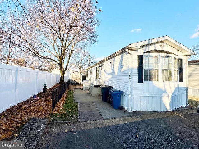 59 RON RD, Hazlet, NJ 07730