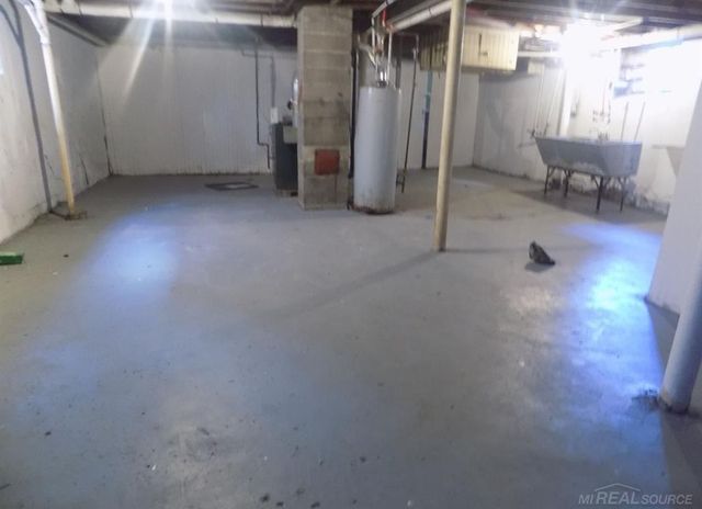 14135 Mansfield Street, Detroit, MI 48227
