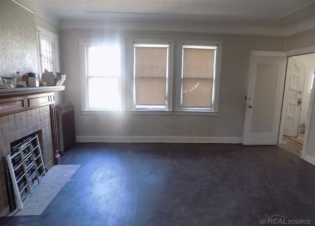 14135 Mansfield Street, Detroit, MI 48227