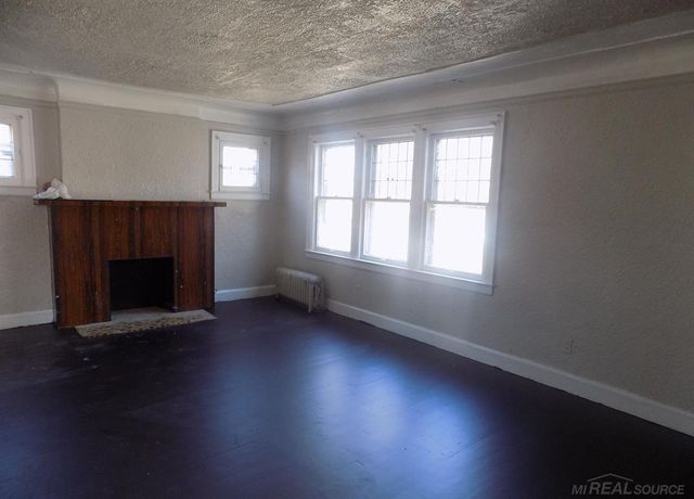 14135 Mansfield Street, Detroit, MI 48227