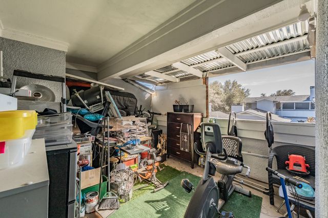 623 Ridgeline Drive, Hurst, TX 76053