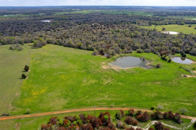 3882 Webb Cemetary Road, Calvert, TX 77837