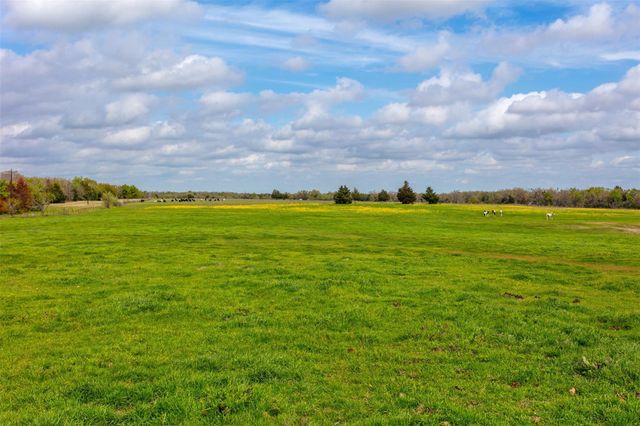 3882 Webb Cemetary Road, Calvert, TX 77837