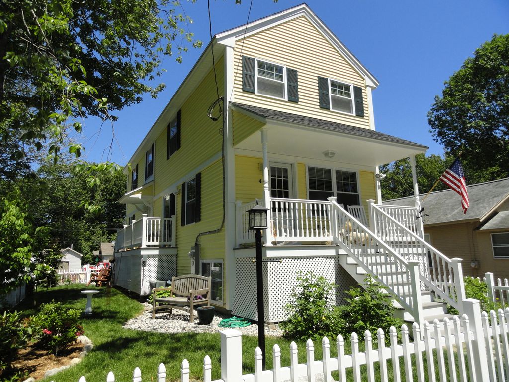 44 School Street, Old Orchard Beach, ME 04064 — exterior