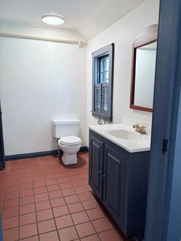 6 Greentree Lane, Newbury, MA 01922