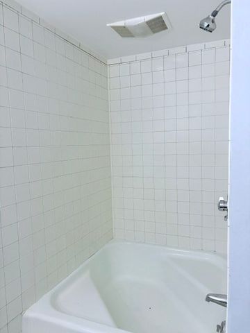6 Greentree Lane, Newbury, MA 01922