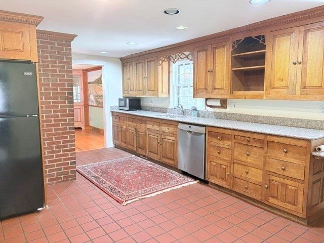 6 Greentree Lane, Newbury, MA 01922