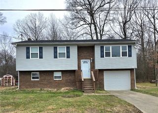 405 Jefferson Drive, Mineral Wells, WV 26150