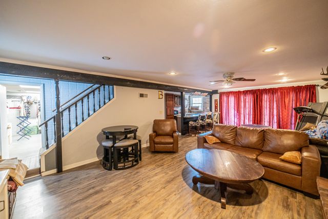 201 Maxfield Drive, Paducah, KY 42001