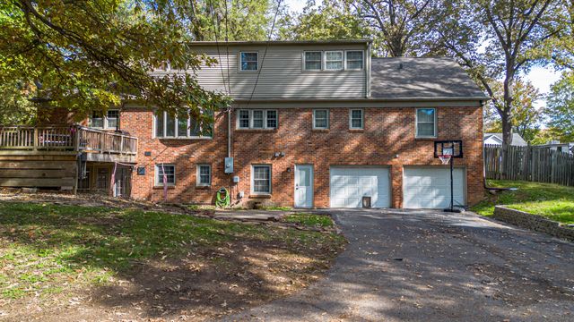 201 Maxfield Drive, Paducah, KY 42001