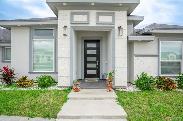 801 Juan Seguin Street, Weslaco, TX 78599