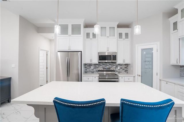 801 Juan Seguin Street, Weslaco, TX 78599