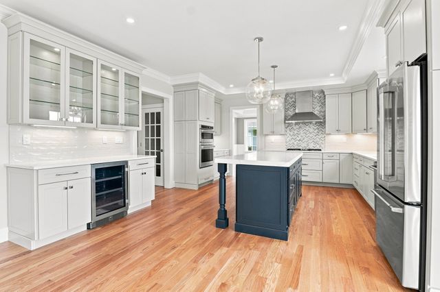 36 Ferullo Drive, Woburn, MA 01801