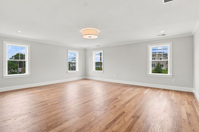 36 Ferullo Drive, Woburn, MA 01801