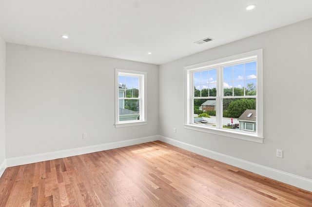 36 Ferullo Drive, Woburn, MA 01801